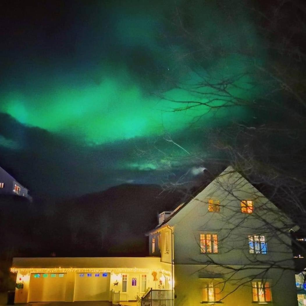 2. Etg I Dampskipsbrygga, Lodingen Havn Екстер'єр фото
